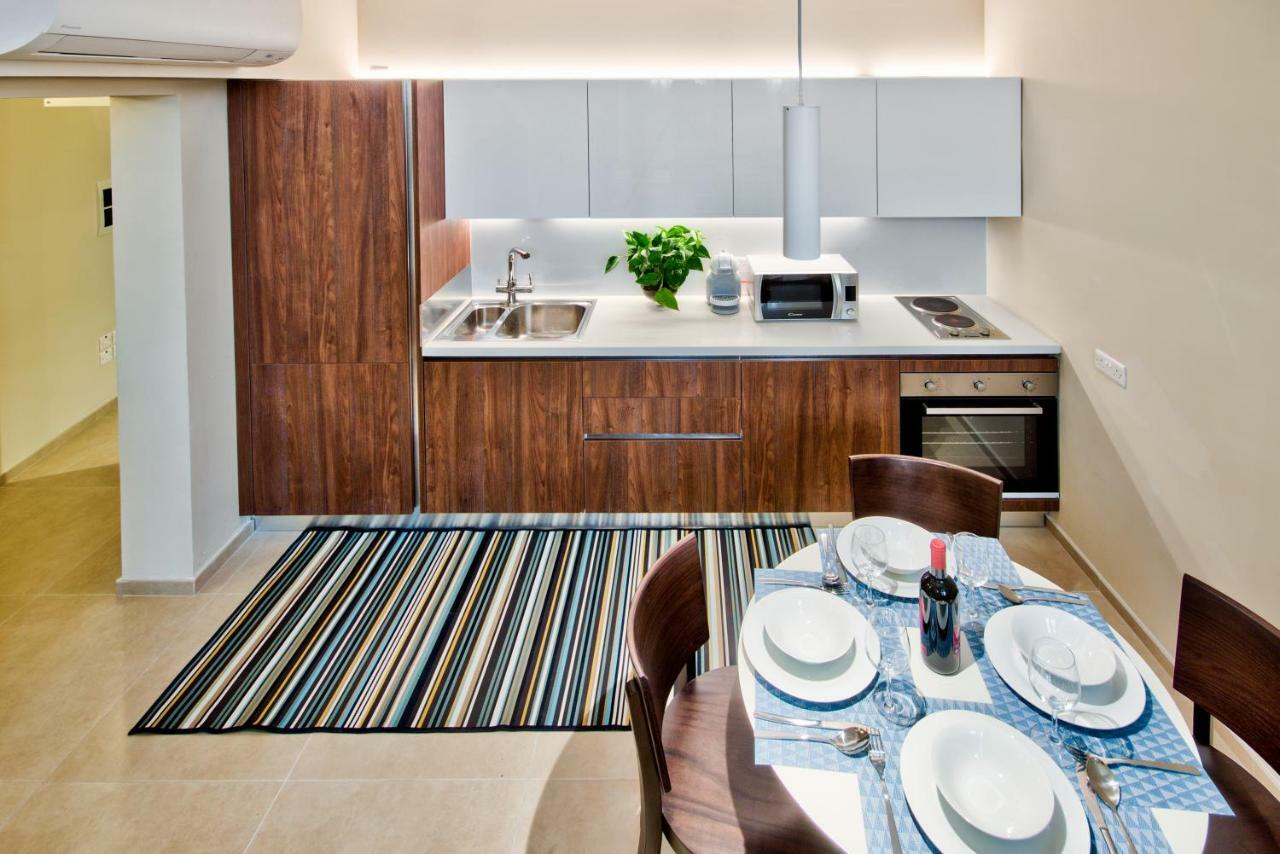 Spinola Park - The One Bedroom Loft Saint Julian's Ngoại thất bức ảnh