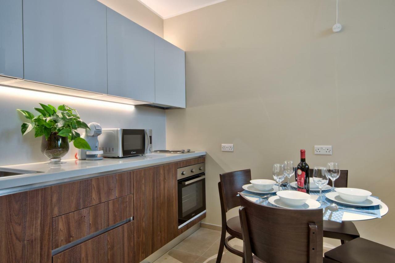 Spinola Park - The One Bedroom Loft Saint Julian's Ngoại thất bức ảnh